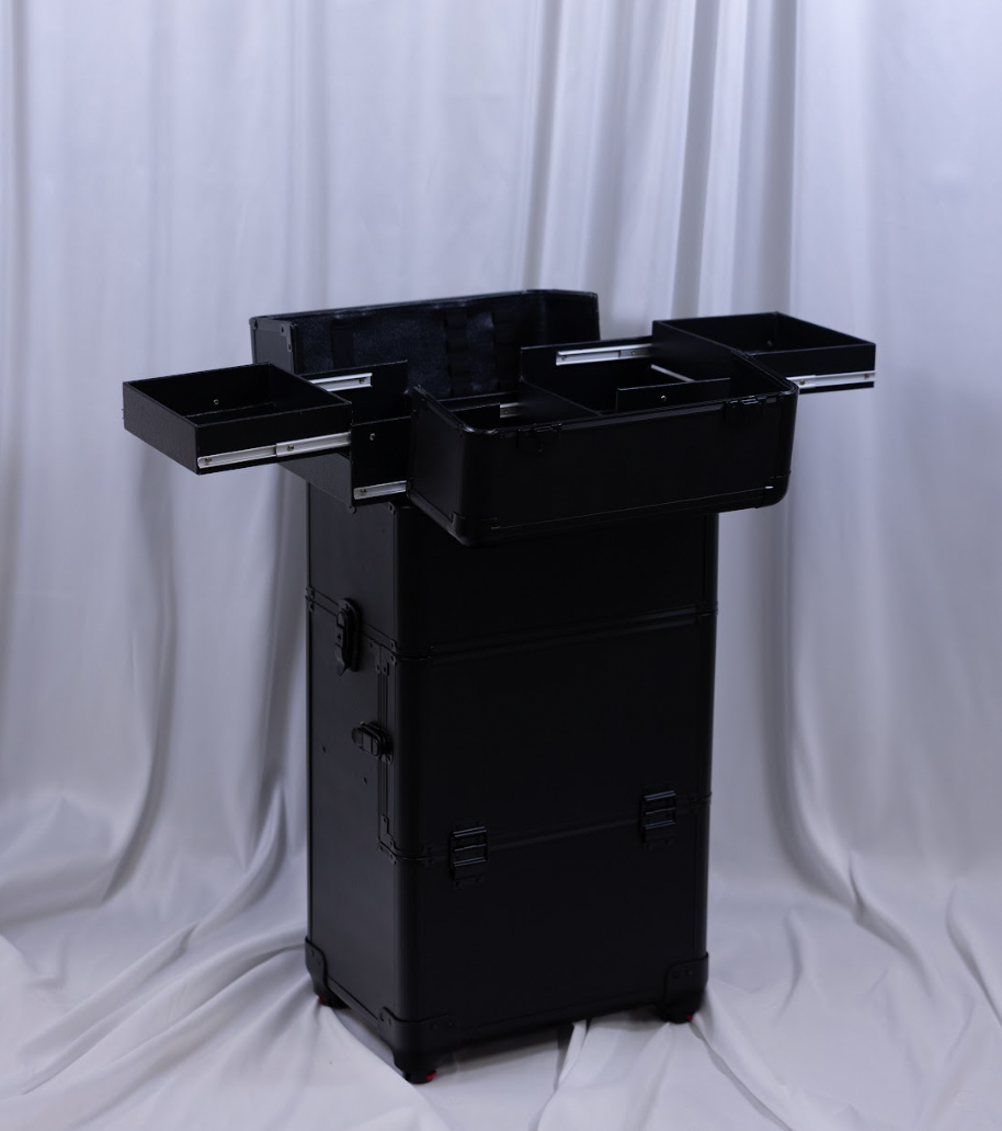 Pret-A-Porter Rolling Beauty Case