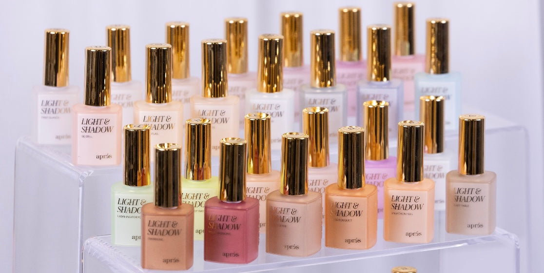 Aprés: Light & Shadow Collection